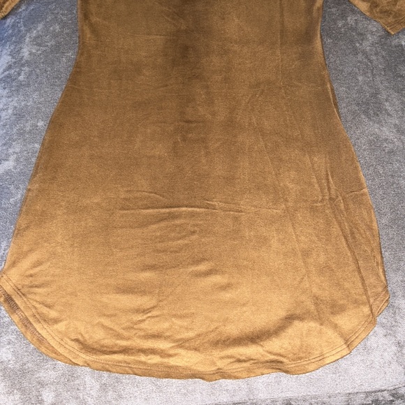 Suede Brown T-shirt Dress - Blue Blush - Picture 3 of 5